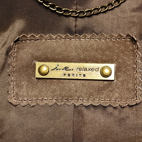 (EUC) I.E. Relaxed Petite Tan Suede Leather Zip Jacket - Picture 10 of 12